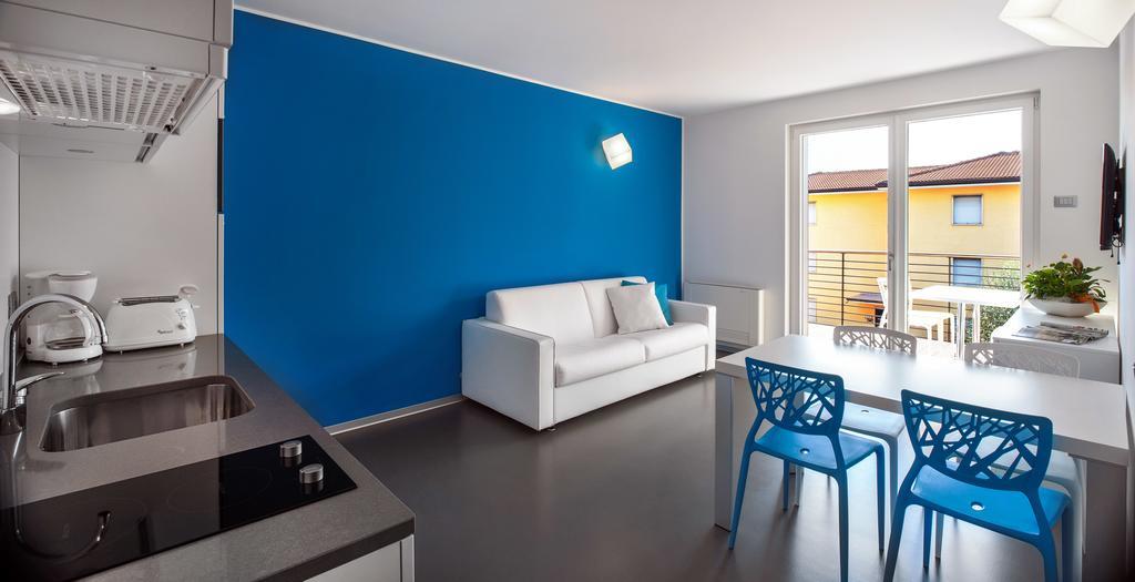 Gardabike Residence Torbole Sul Garda Bagian luar foto